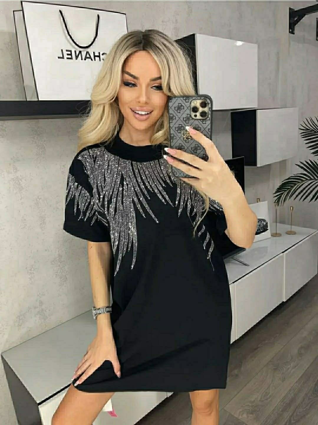 футболка женская оверсайз со стразами,футболка оверсайз со стразами fashion lux,футболки женская оверсайз,футболка оверсайз со стразам,туника праздничная