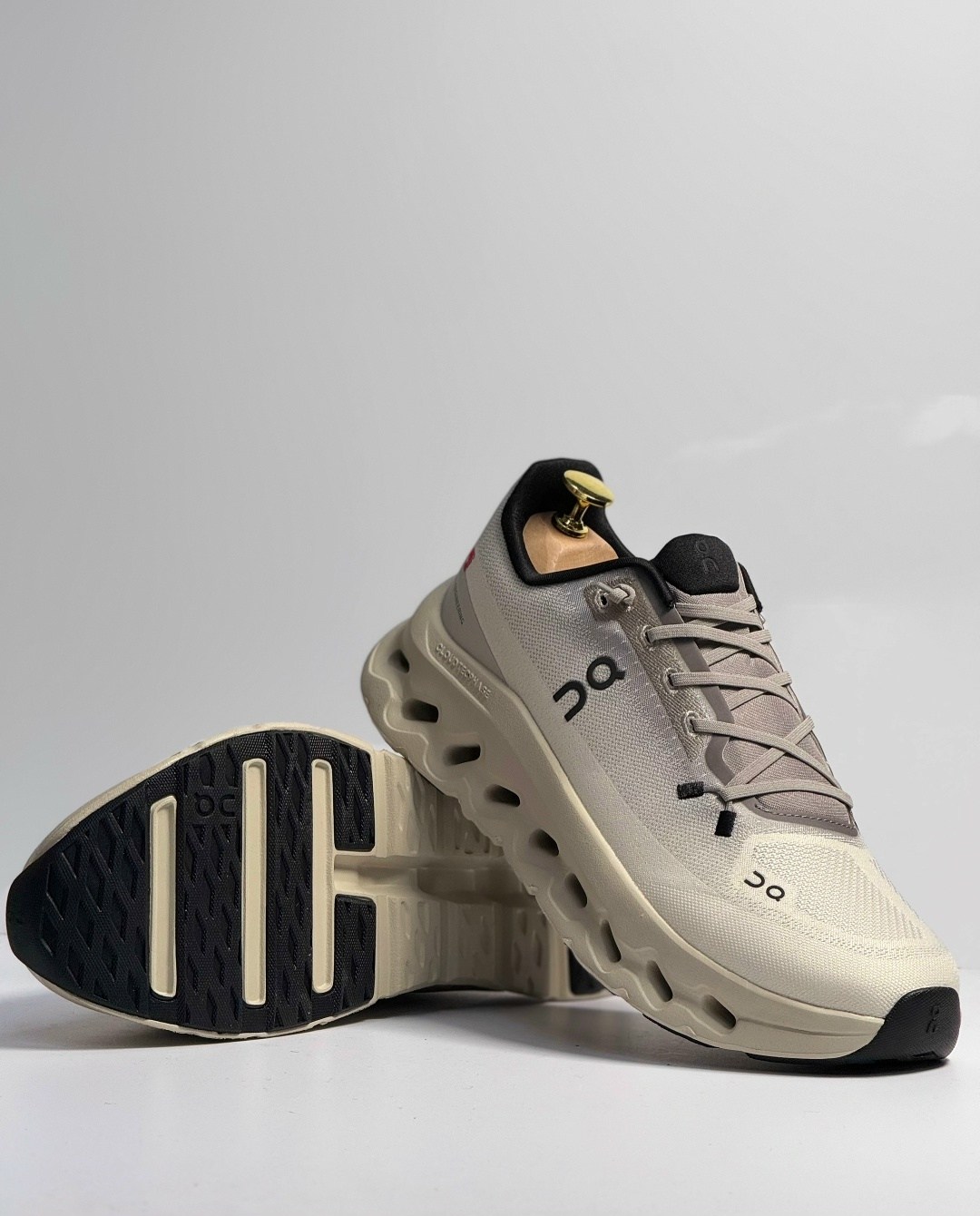 кроссовки,кроссовки on,женские кроссовки,оригинальные кроссовки,дышащие кроссовки