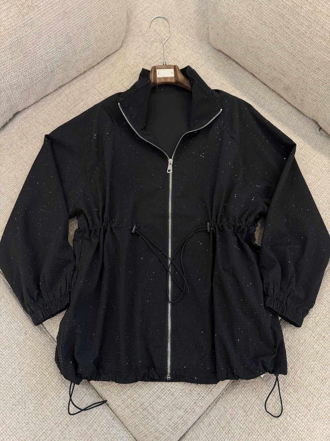 куртка,легкая куртка,куртка женская,куртка бомбер,универсальная куртка