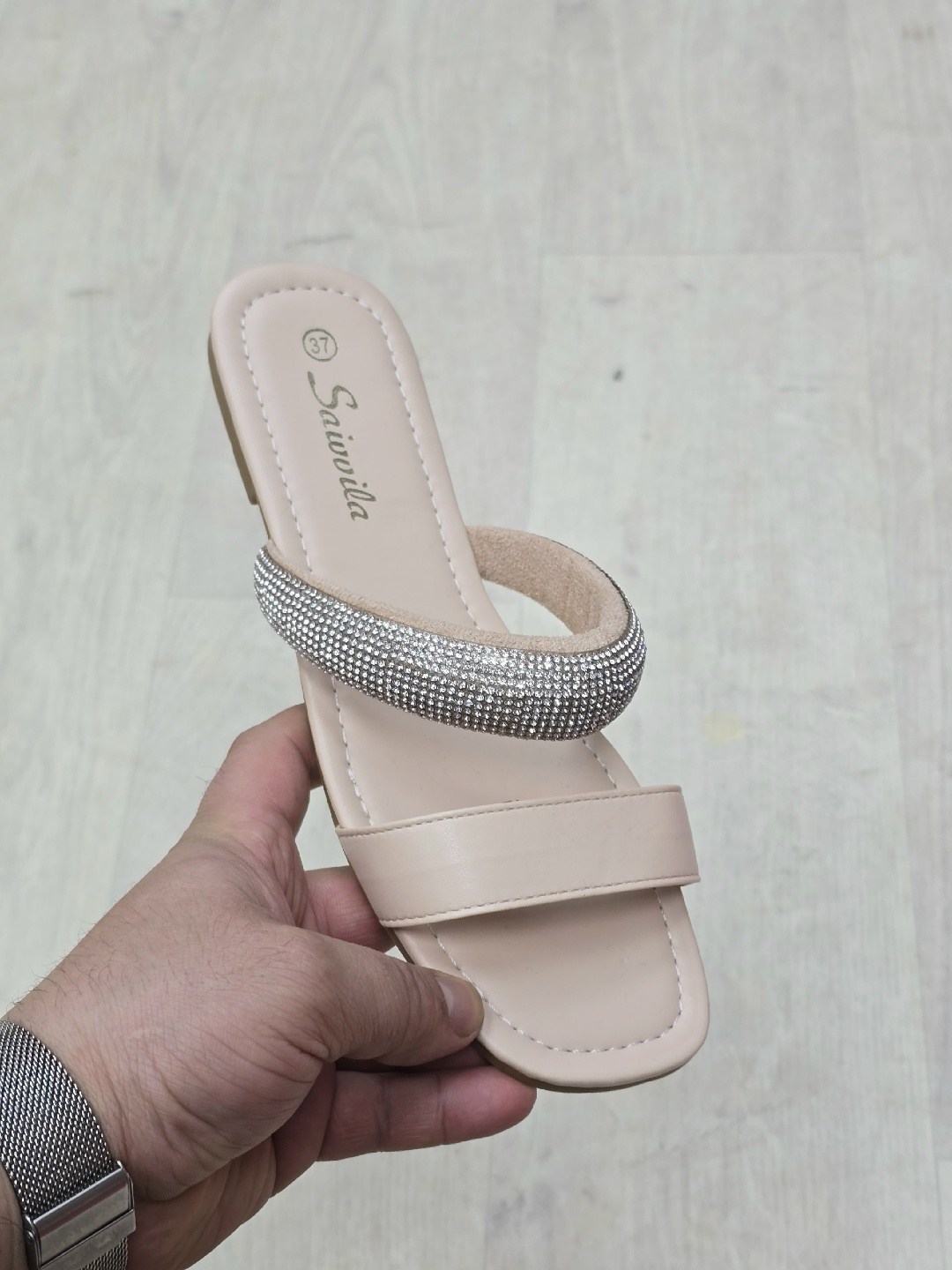 ,модные шлепанцы,женские шлепанцы, женская,босоножки эрмес