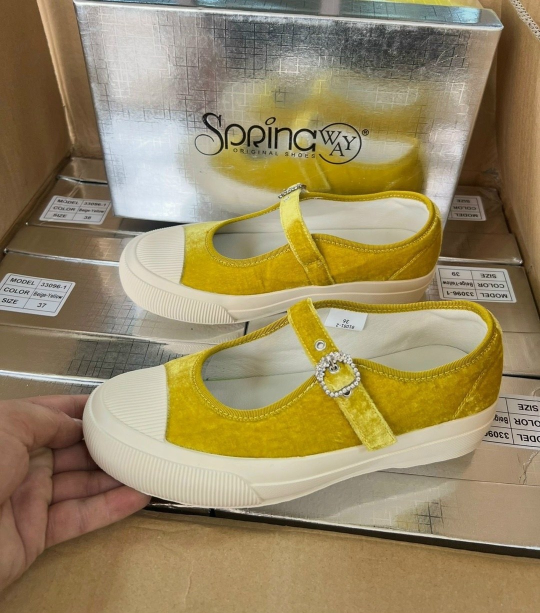 ,туфли детские желтые,туфли детская,детские туфли,детская