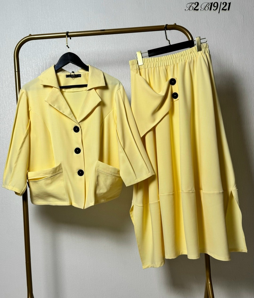 костюм с юбкой,юбочный костюм,летние костюмы,жакет и юбка,женские костюмы с юбкой