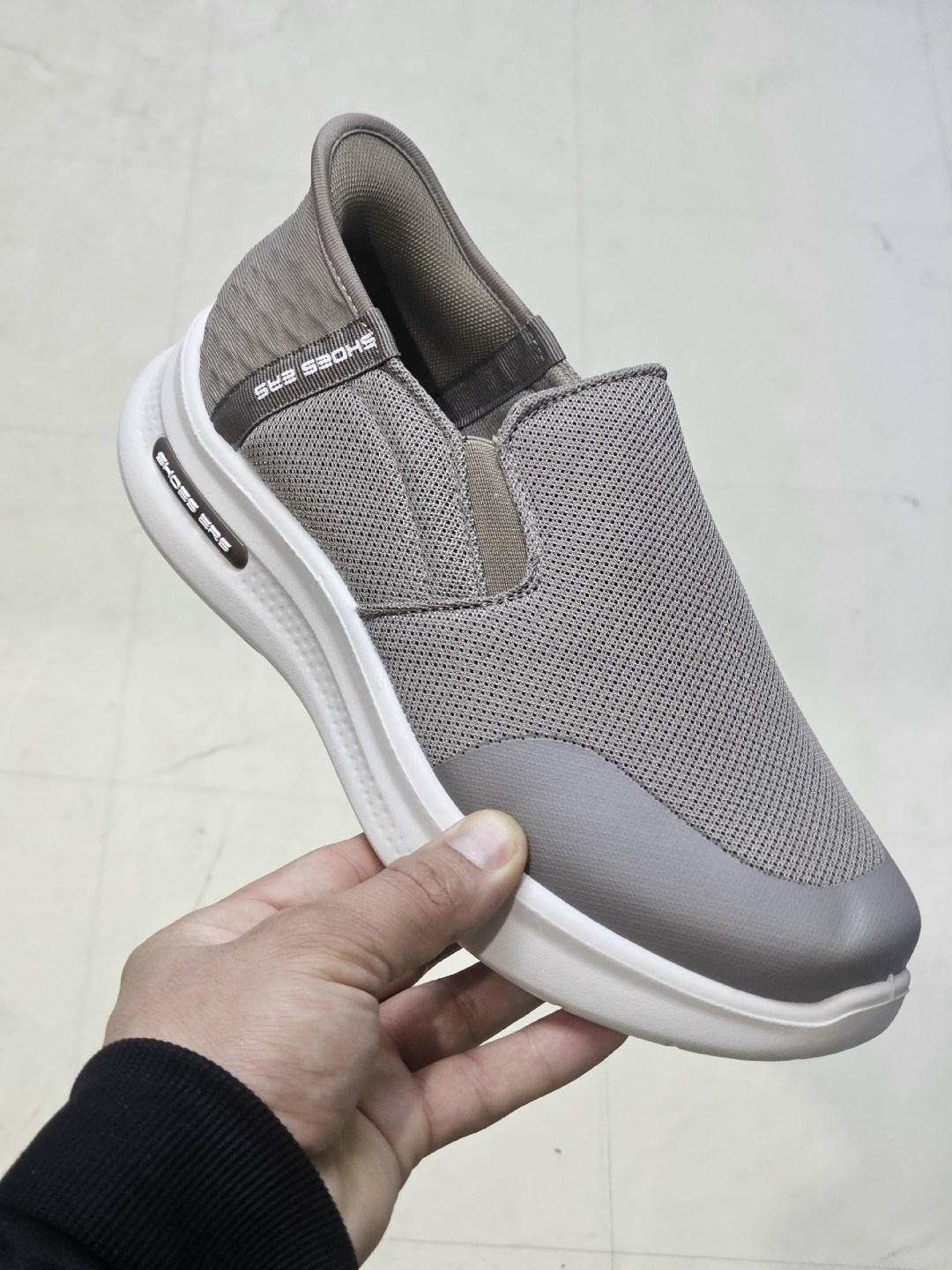 ,обуви, повседневные,кроссовки повседневные,кроссовки мужские skechers