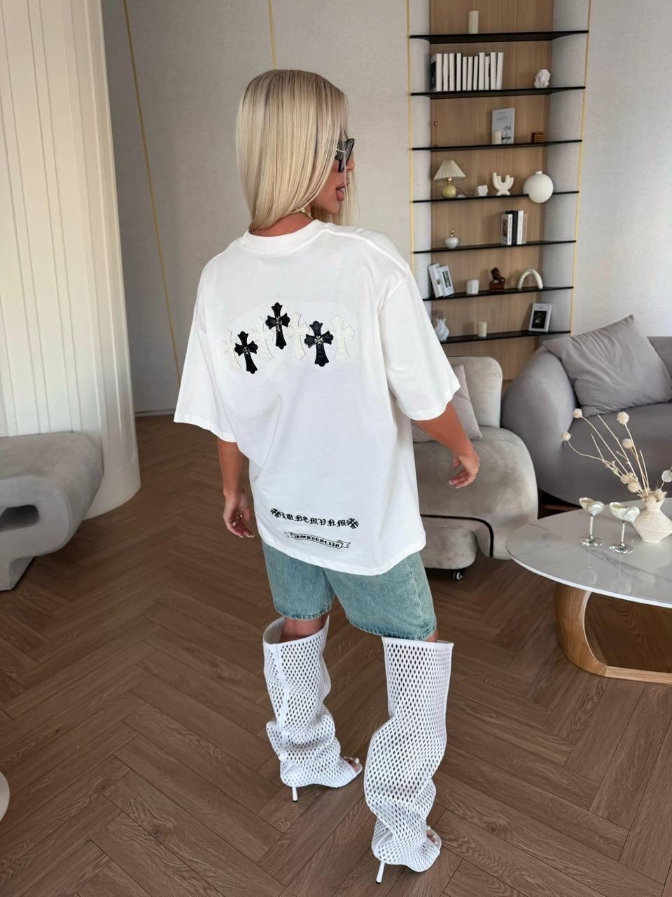 женская футболка оверсайз,футболка оверсайз,белая футболка оверсайз,футболки женская,футболка женская оверсайз удлиненная