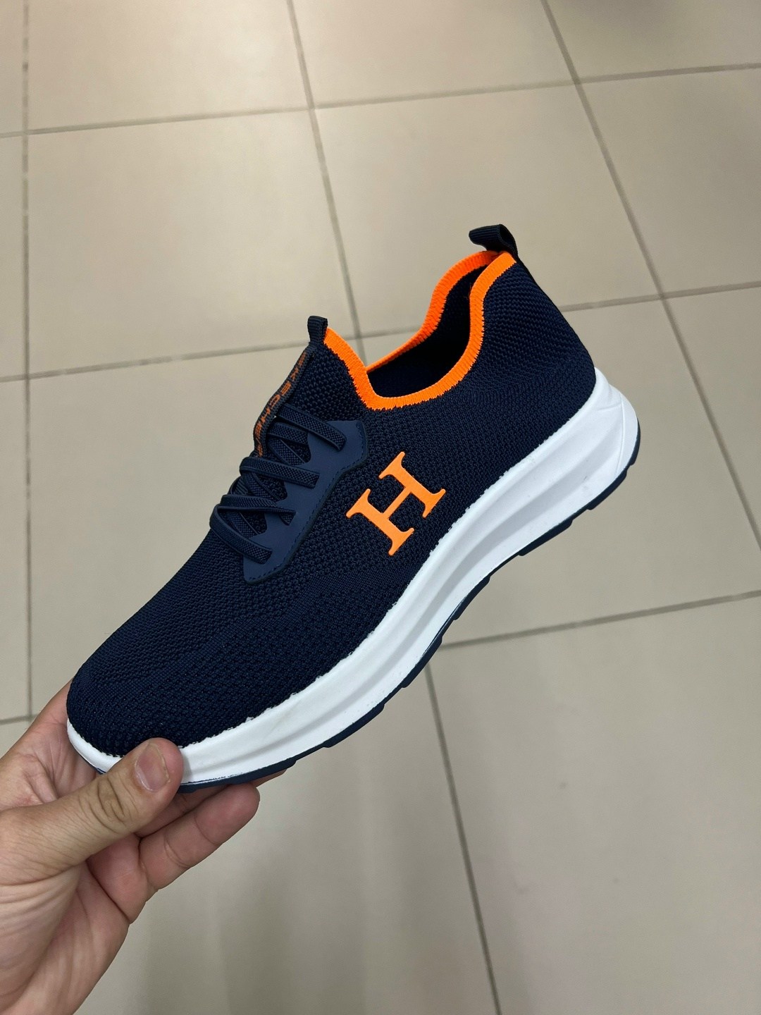 мужские кроссовки,кроссовка,,кроссовка мужской,спортивные кроссовки