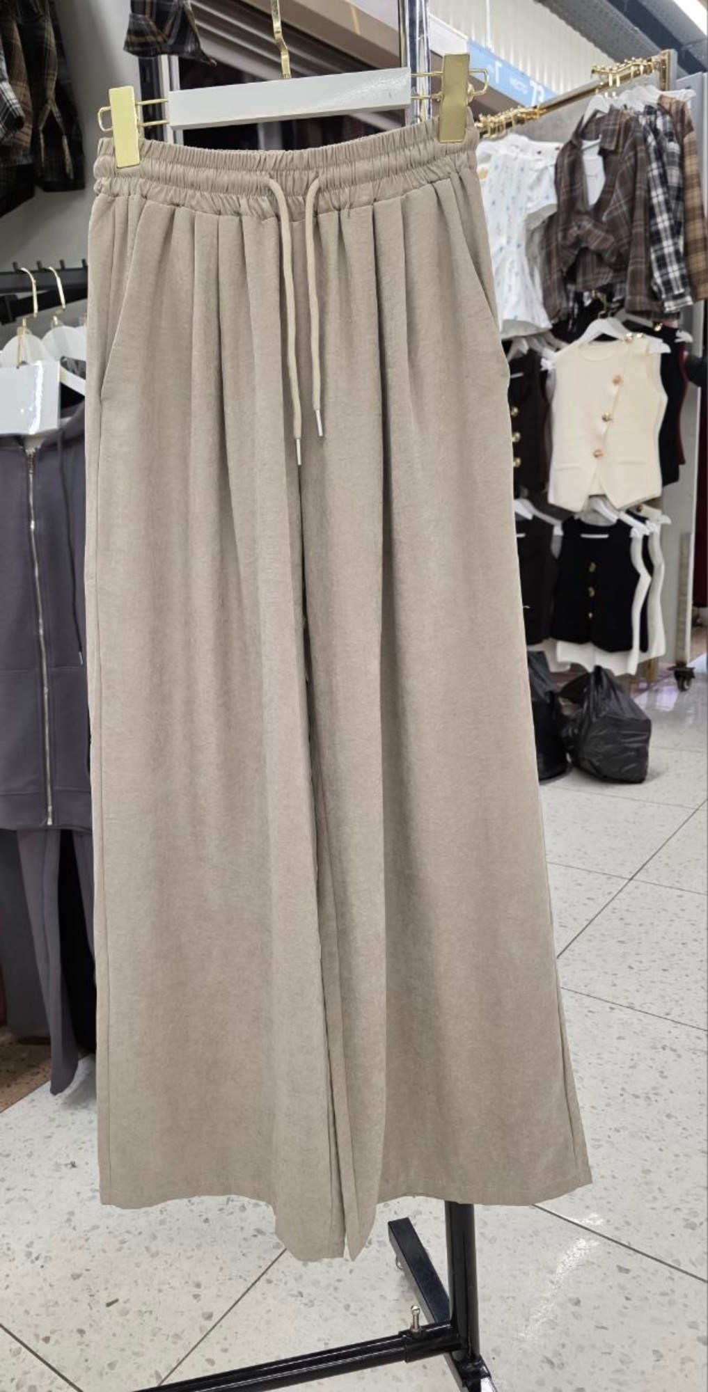 повседневные брюки,брюки свободные,повседневные штаны,широкие брюки,трикотажные брюки