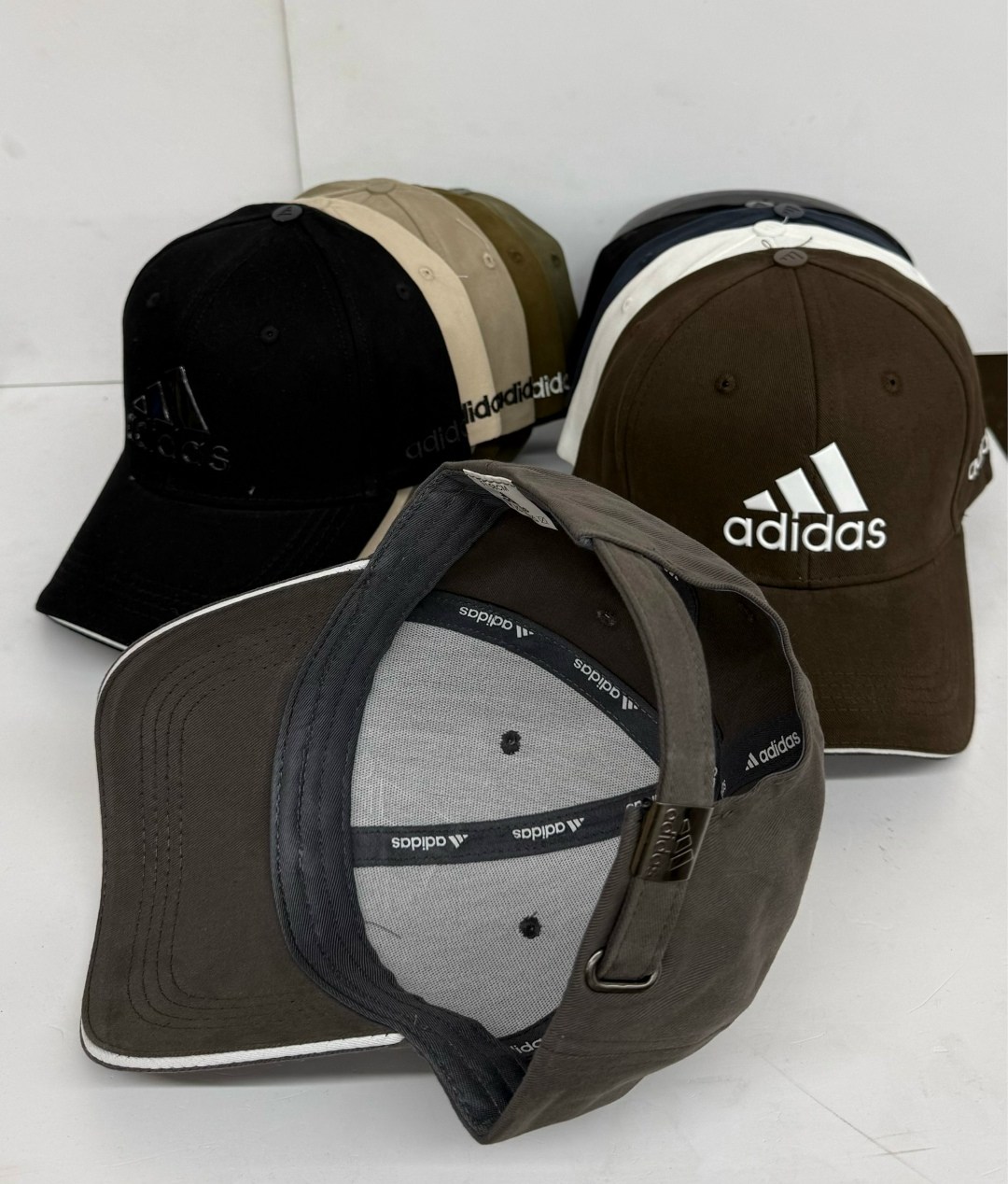 бейсболка adidas,кепка adidas белая climalite,кепка adidas,мужские бейсболки adidas,бейсболка adidas бейсболка