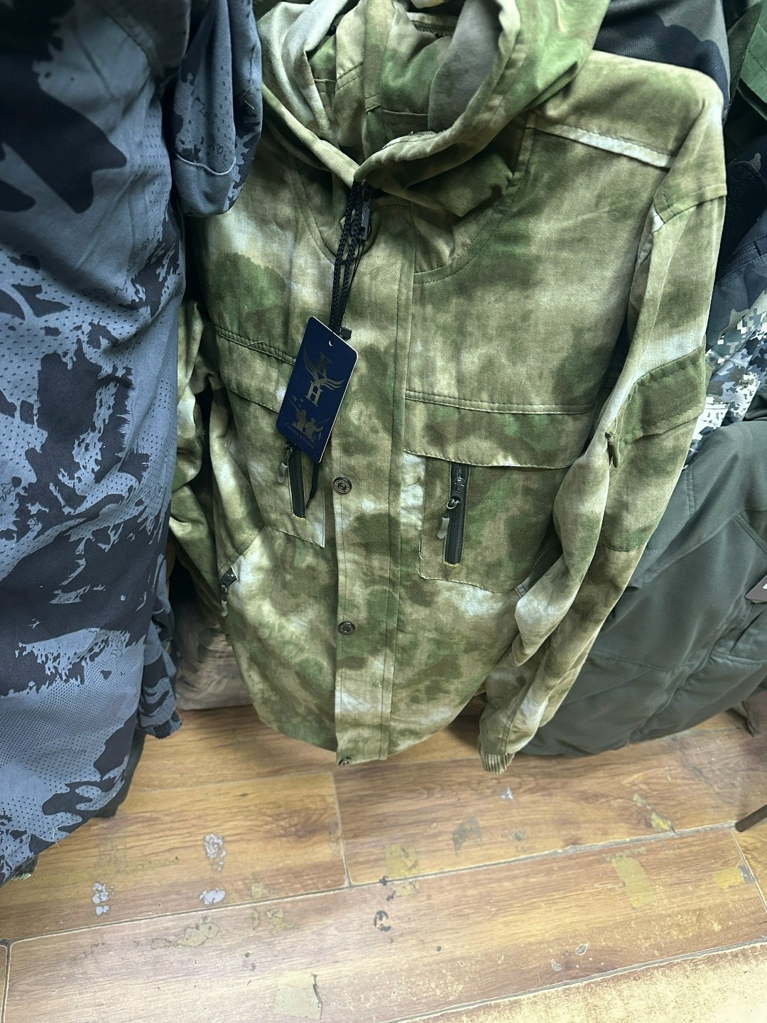 костюм демисезонный,костюм для рыбалки,костюм для охоты,камуфляжные костюмы,демисезонные костюмы для охоты