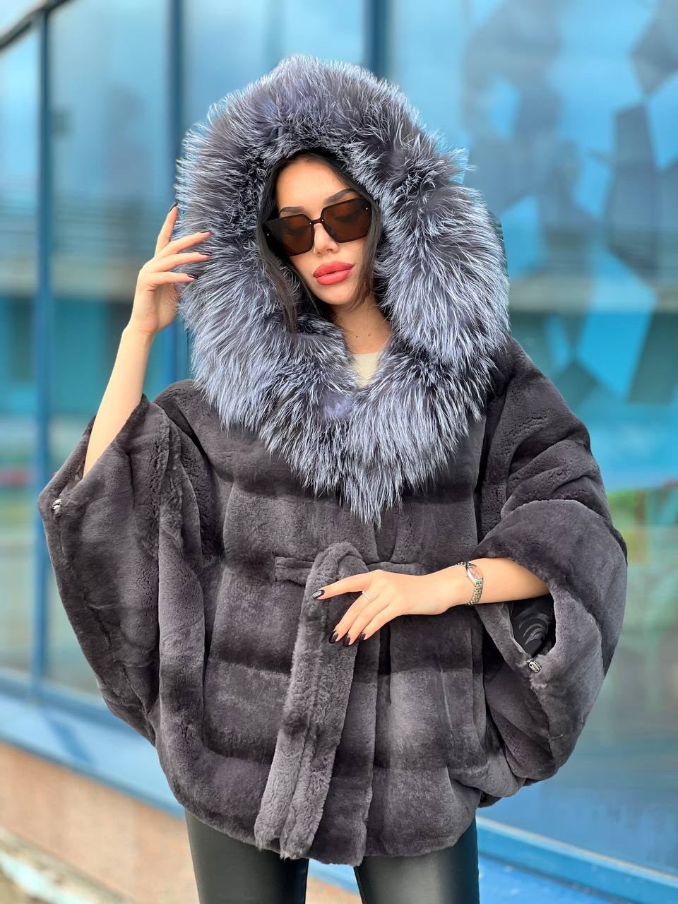 шуба графит летучая мышь,норковое пончо с капюшоном из меха чернобурки,шубка из меха европейской норочки с капюшоном из меха чернобурки,шуба норковая пончо с чернобуркой р.44-58,шуба норковая с черноб