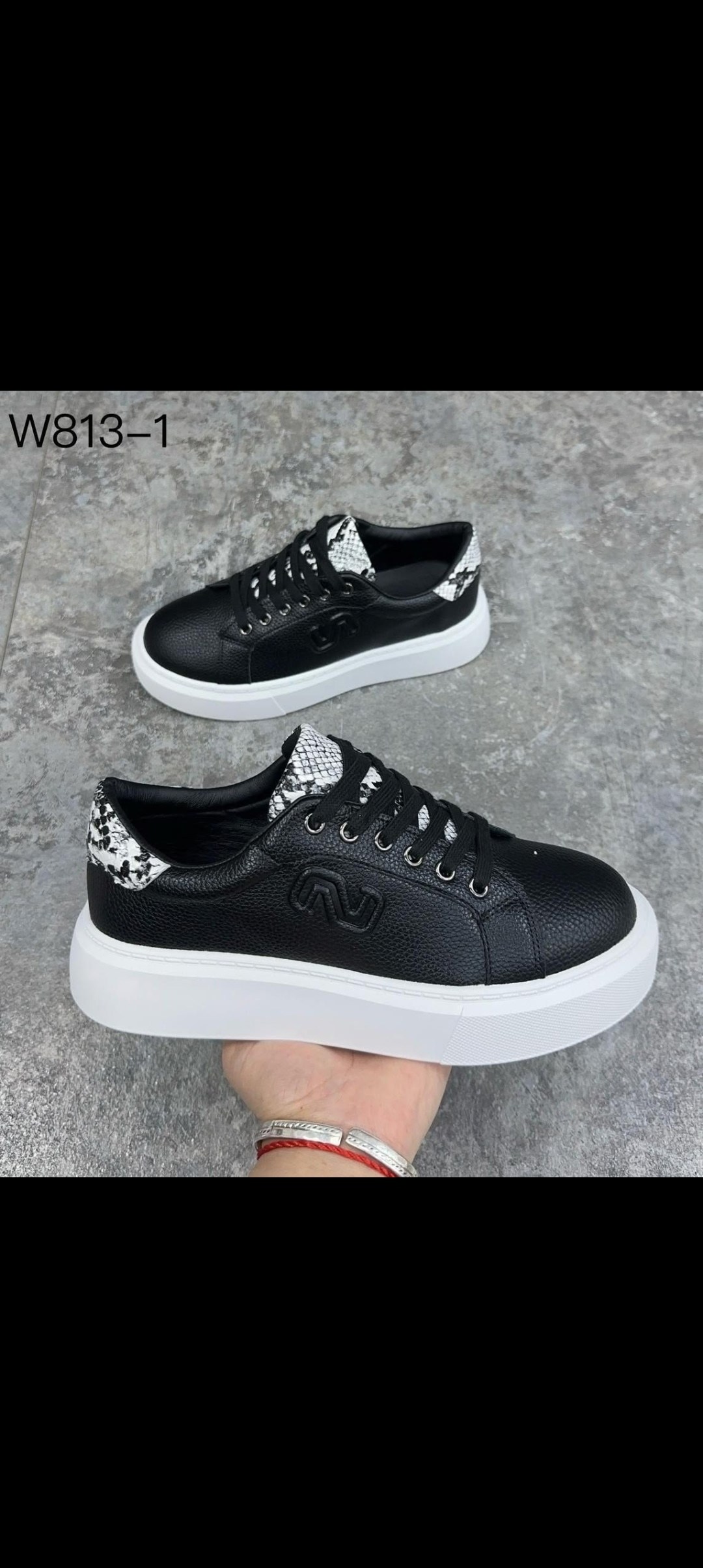 ,женская ,женские кроссовки,кеды мк женские,обуви