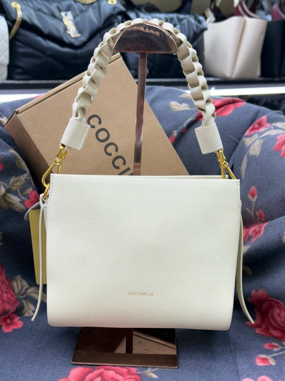 coccinelle сумка boheme grana double,сумка boheme coccinelle,coccinelle сумка,сумка женская coccinelle,сумка