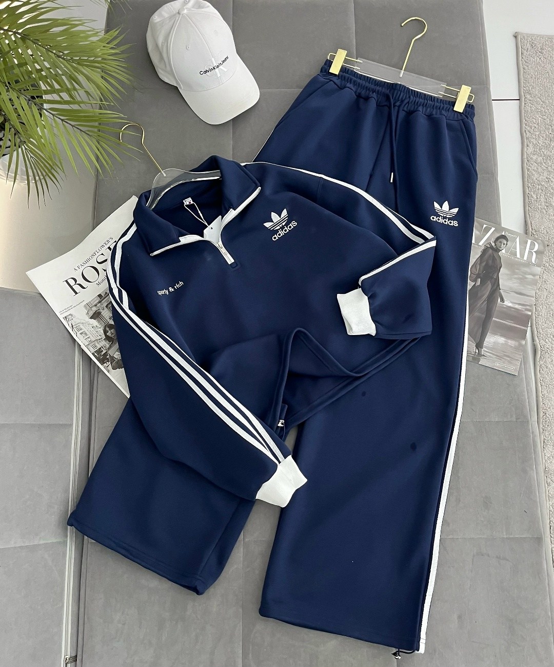 спортивный костюм адидас,спортивный костюм адидас красный женский,костюм спортивный,спортивный костюм adidas,костюм адидас красный