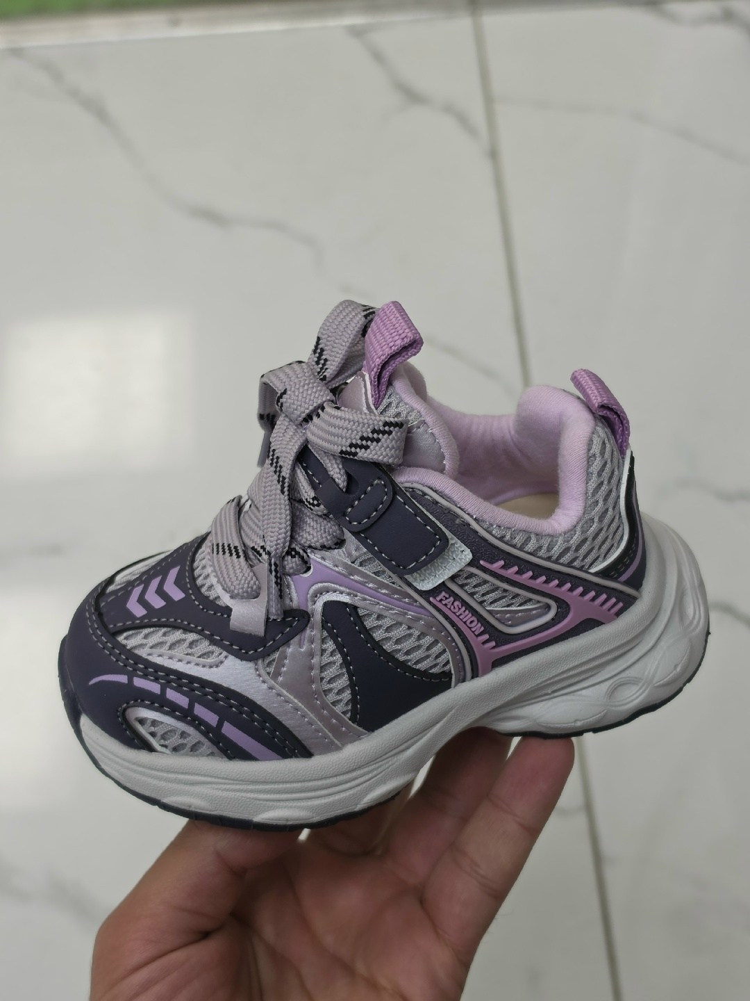 детские кроссовки,,спортивные полуботинки детские,кроссовка детская,спортивная