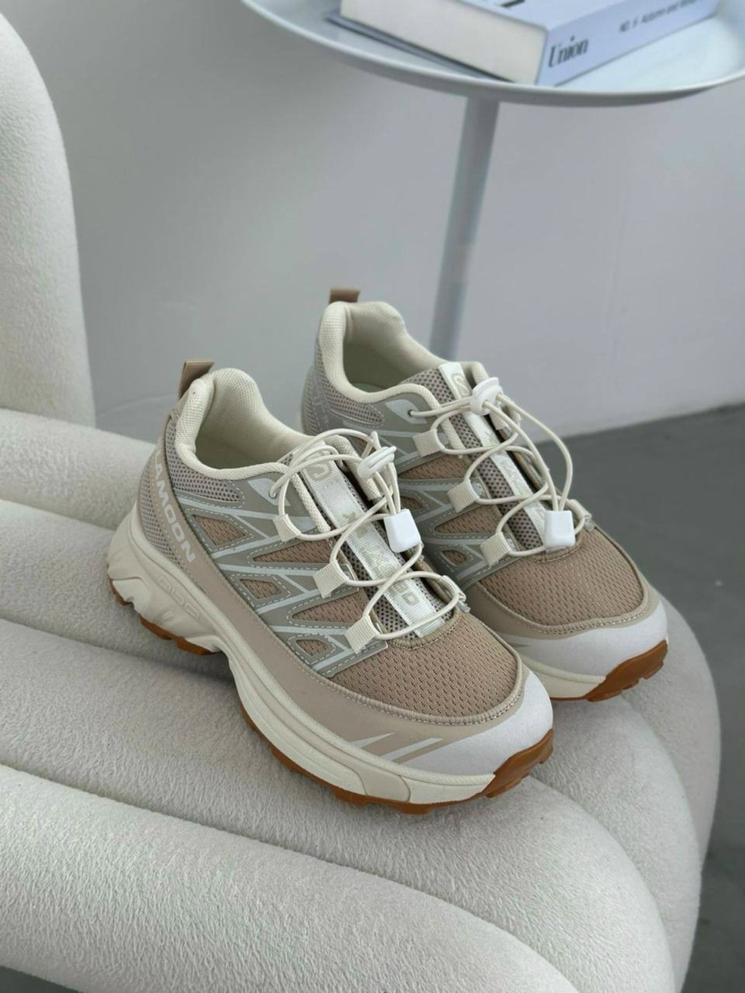 кроссовки женские бежевые,бежевые кроссовки,кроссовки женскиe,кроссовки,кроссовки эко