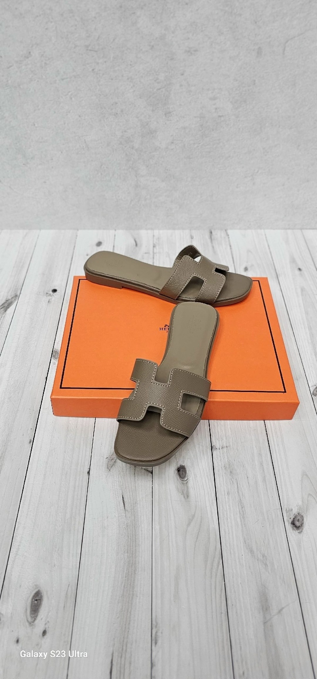 шлепки эрмес оран,шлепанцы гермес оранжевые,шлепки эрмес,шлепанцы hermes,шлепки хермес