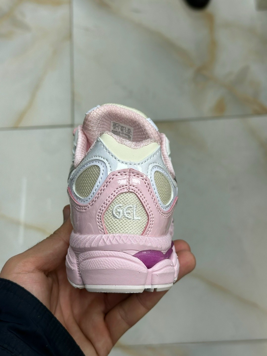 кроссовки женские asics,кроссовки asics gel nyc,кроссовки asics,кроссовки asics gel,женские кроссовки