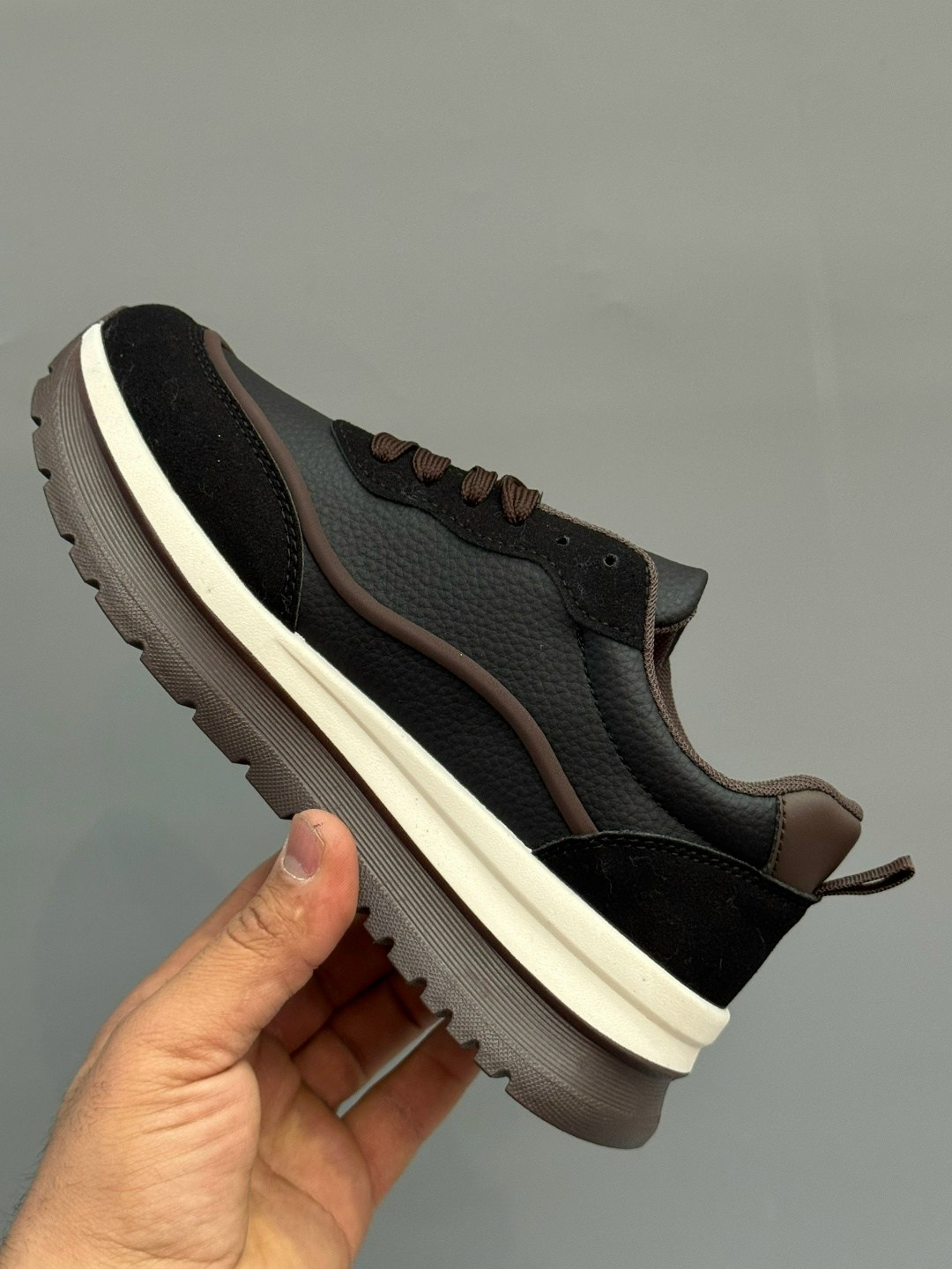 ,кроссовки женскиe,спортивная ,замшевые кроссовки,повседневные кроссовки