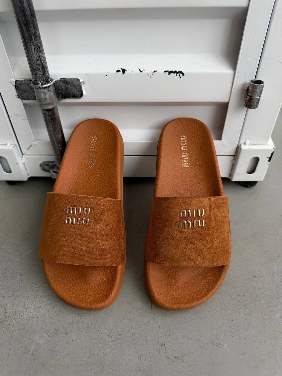 женские шлепанцы,,шлепанцы мужские,летние шлепанцы,тапки для мужчин