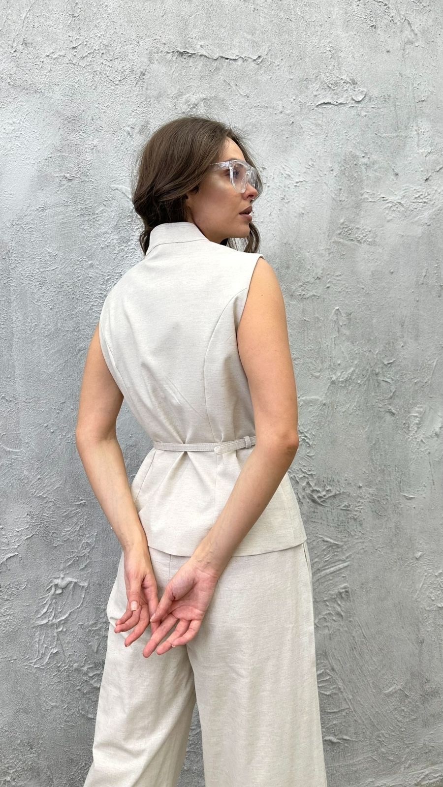 бежевый жилет,жилетка женская,женский жилет,жилет из льна,брючный костюм с жилеткой женский льняной