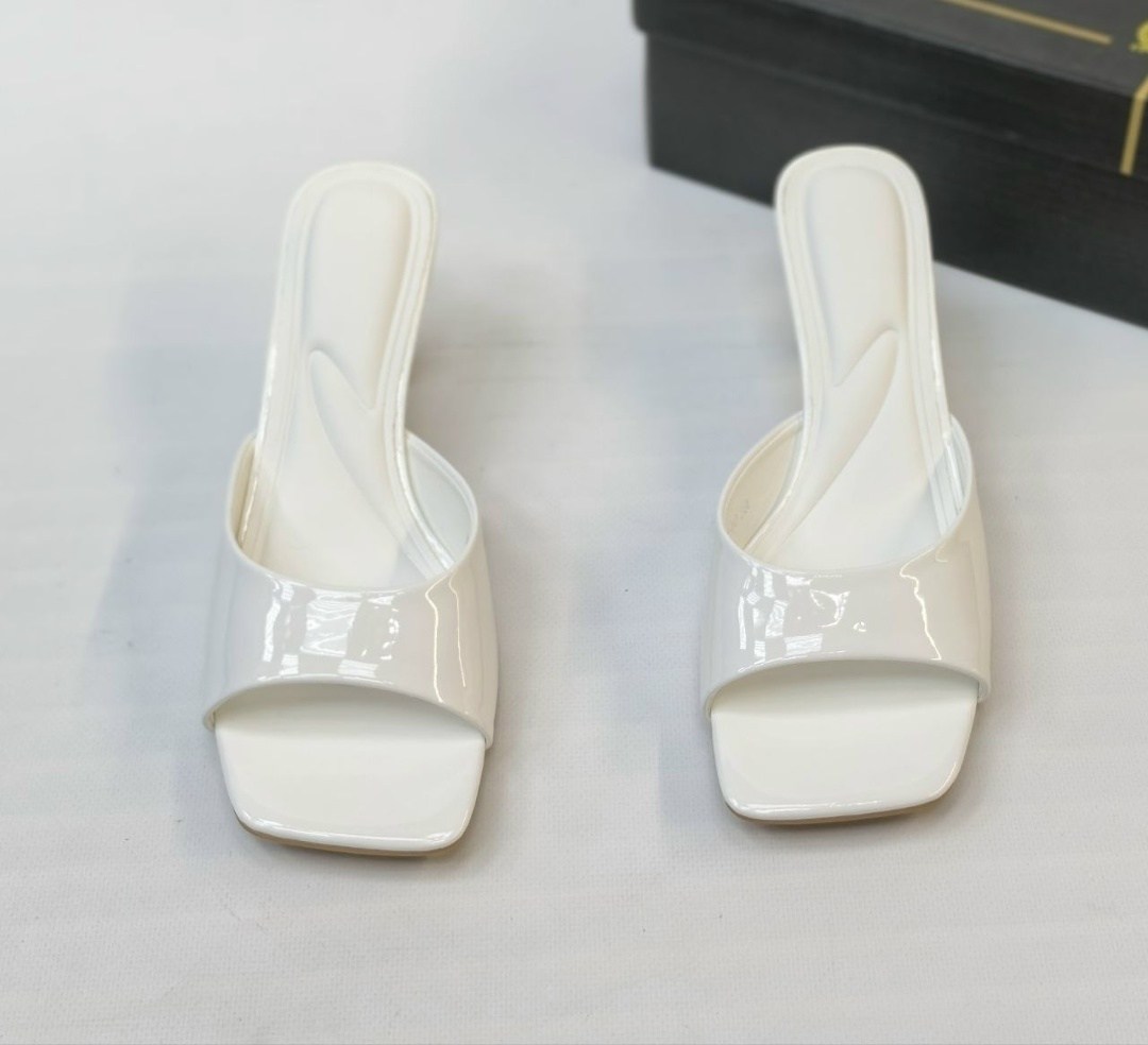 босоножки на каблуках,,женские босоножки,шлепанцы на каблуке,женские шлепанцы