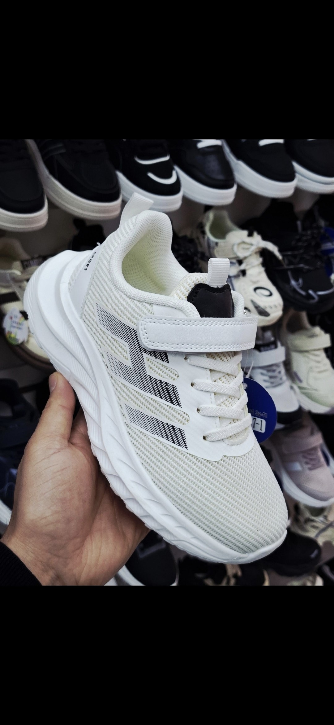 кроссовки adidas,,кроссовка,фирменные кроссовки,детские кроссовки