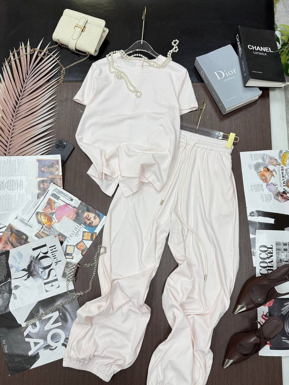 брюки палаццо зеленые,женский костюм с брюками,летний брючный костюм,летние костюмы,костюм с широкими брюками