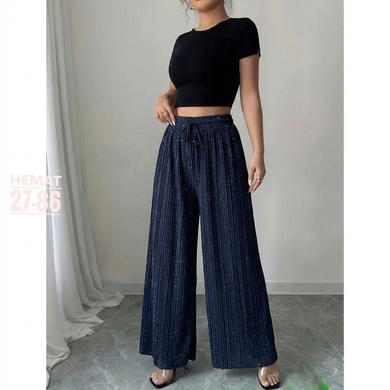 брюки с широкими штанинами,широкие брюки,широкие брюки с высокой талией,одежда брюки,широкие прямые брюки