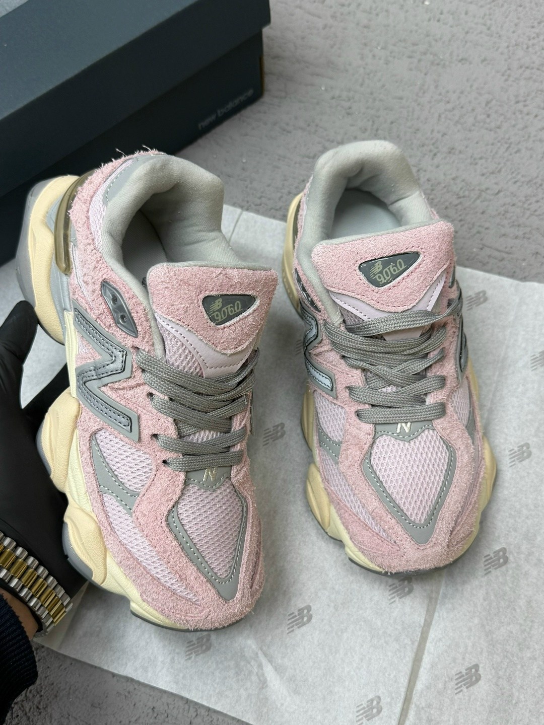 кроссовки new balance 9060,кроссовки new balance,женские кроссовки,кроссовки женские new balance,оригинальные кроссовки