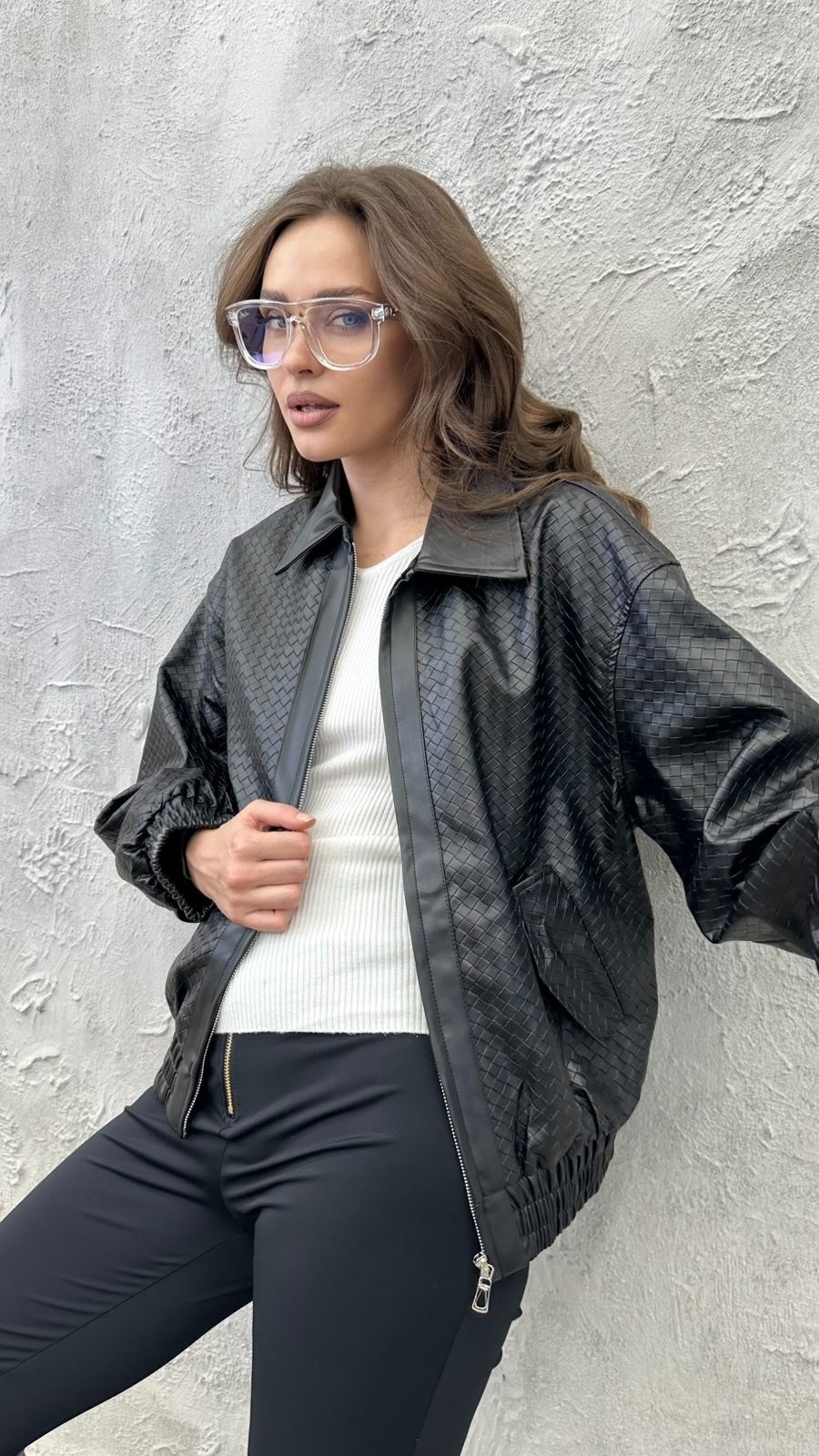 кожаная куртка,куртка бомбер,женская кожаная куртка,кожаная куртка бомбер,куртка бомбер из экокожи