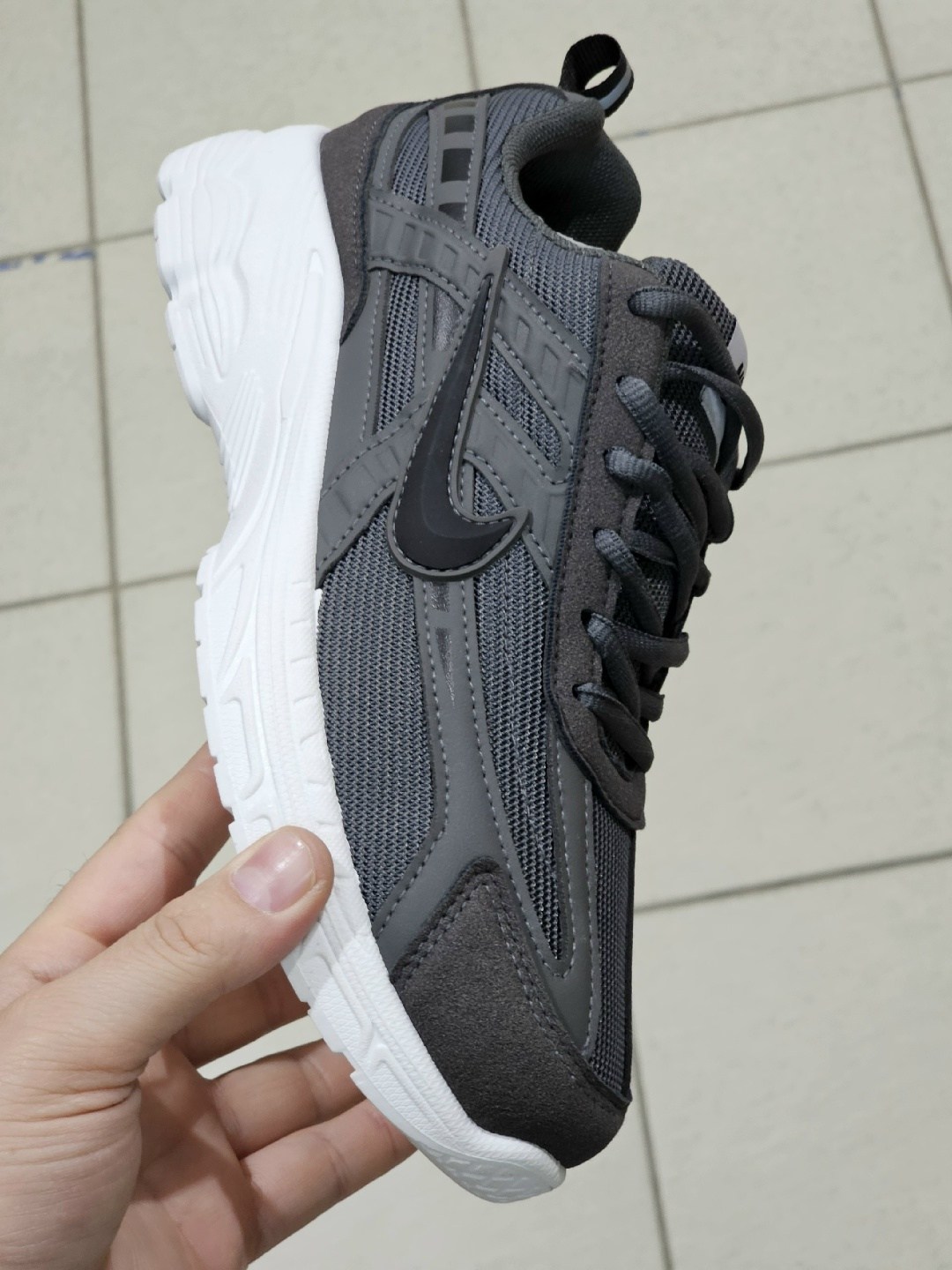 кроссовки,черные кроссовки,кроссовки женскиe,мужские кроссовки,кроссовки унисекс