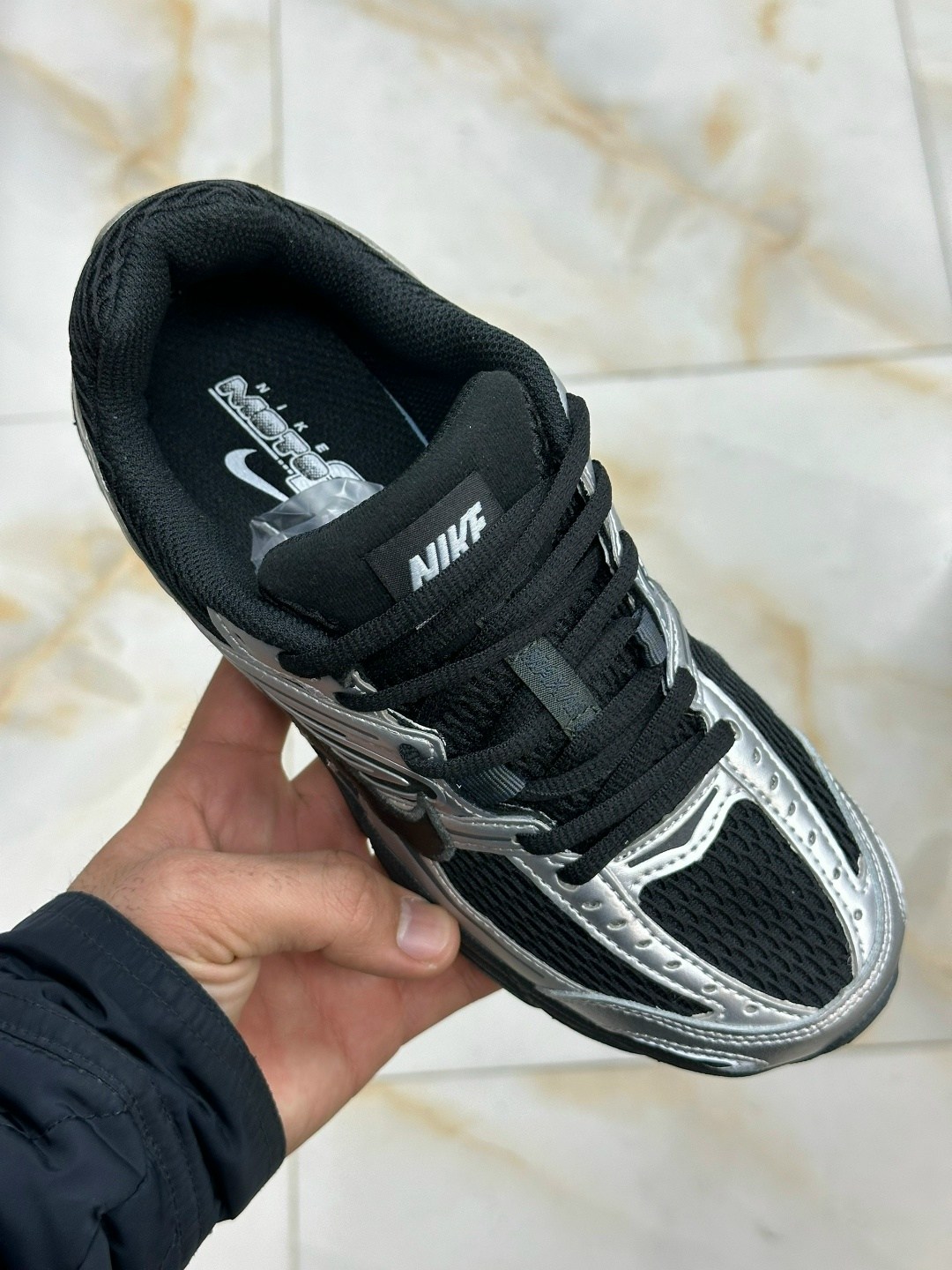 nike air max moto 2k "black/metallic silver",кроссовки nike air zoom vomero 5,кроссовки nike air zoom vomero,кроссовки nike,кроссовки для бега