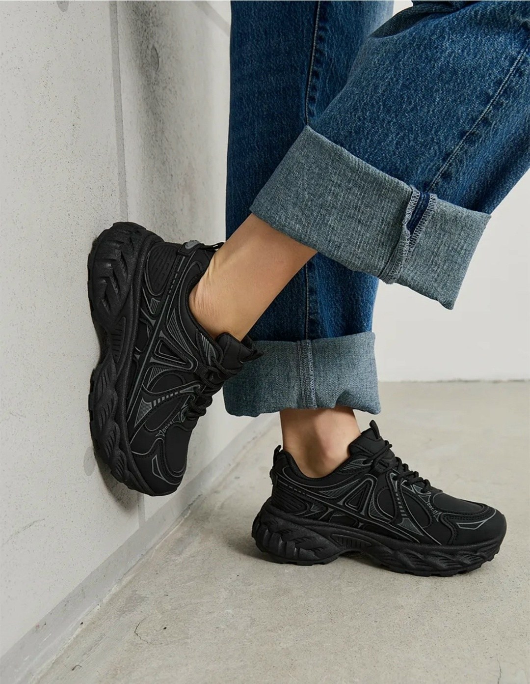 ,кроссовки женскиe,кроссовки черные женские,массивные кроссовки,кроссовки черные