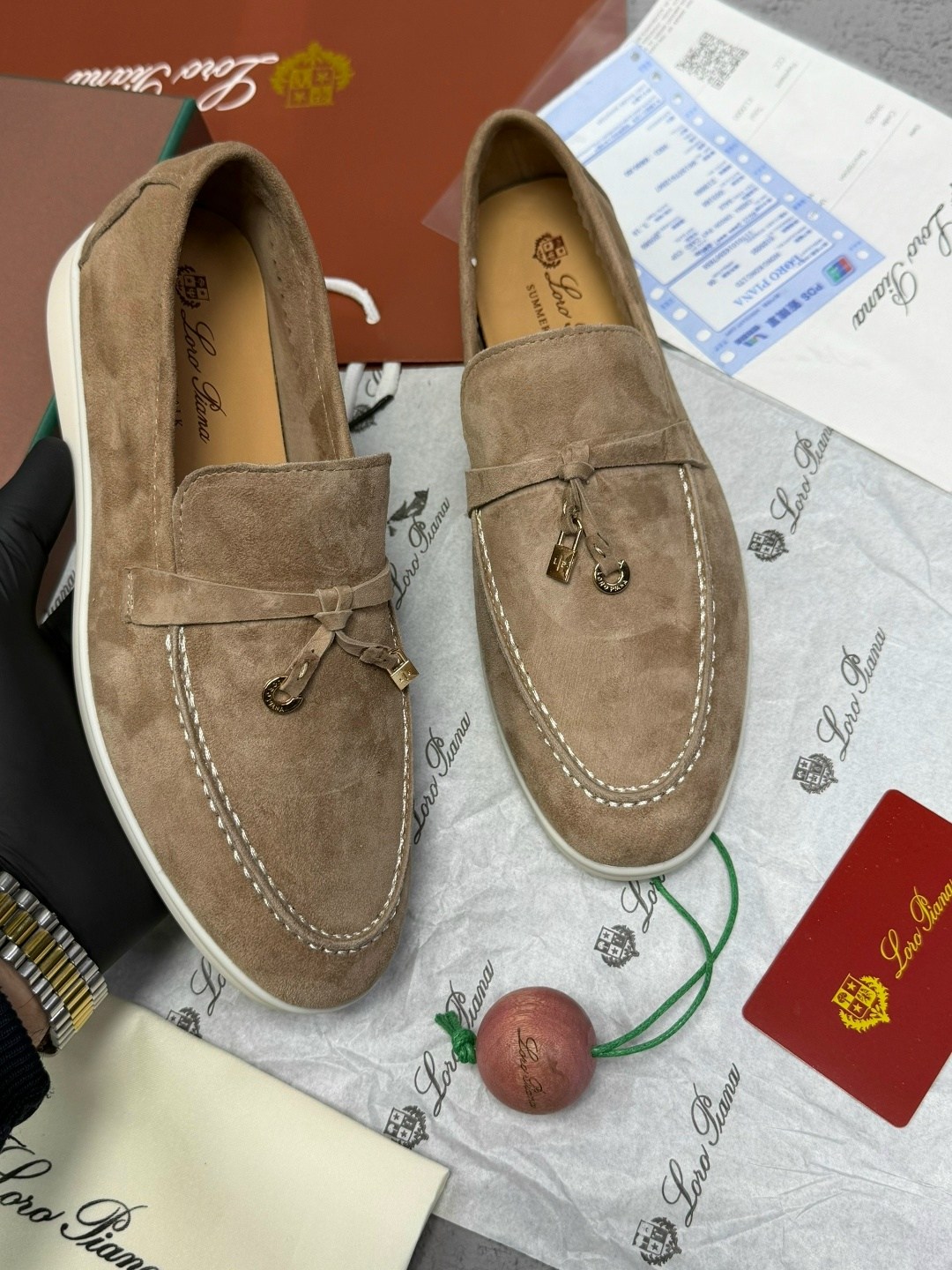 ,лоферы женские loro piana,лоферы loro piana,loro piana лоферы женские замшевые,лоферы