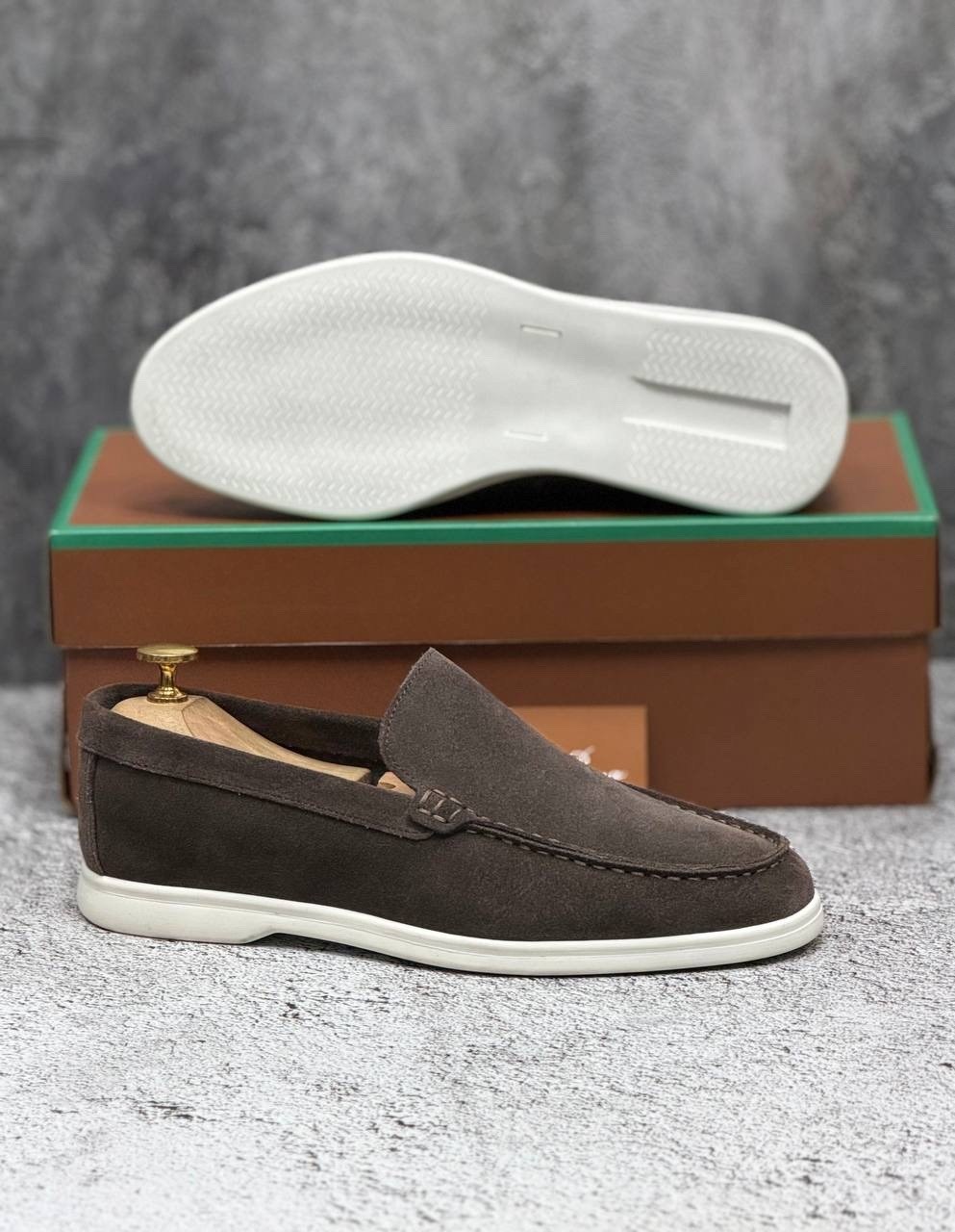 loro piana мужские лоферы,мужские замшевые лоферы,лоферы мужские замшевые коричневые,замшевые лоферы loro piana,лоферы замшевые