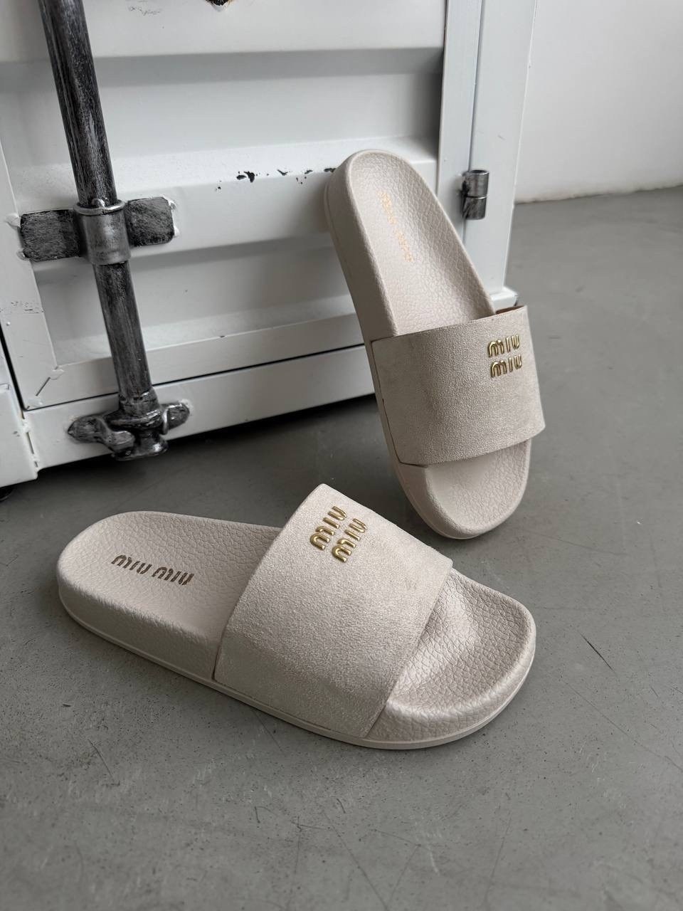 женские шлепанцы,,шлепанцы мужские,летние шлепанцы,тапки для мужчин