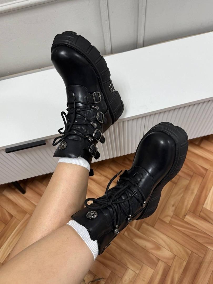 ,ботинки,ботинки женские,женская ,стильные ботинки