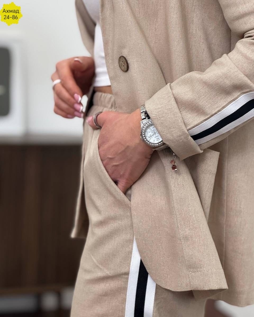 костюм двойка женская,костюм с брюками повседневный,костюм спортивный стильный,женские костюмы спортивные,костюм с лампасами женский классический