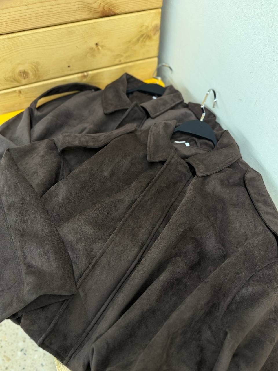 куртка бомбер замшевая оверсайз lofus,бомбер замшевый оверсайз,бомбер замшевый оверсайз athe.brand,повседневная куртка,куртка оверсайз