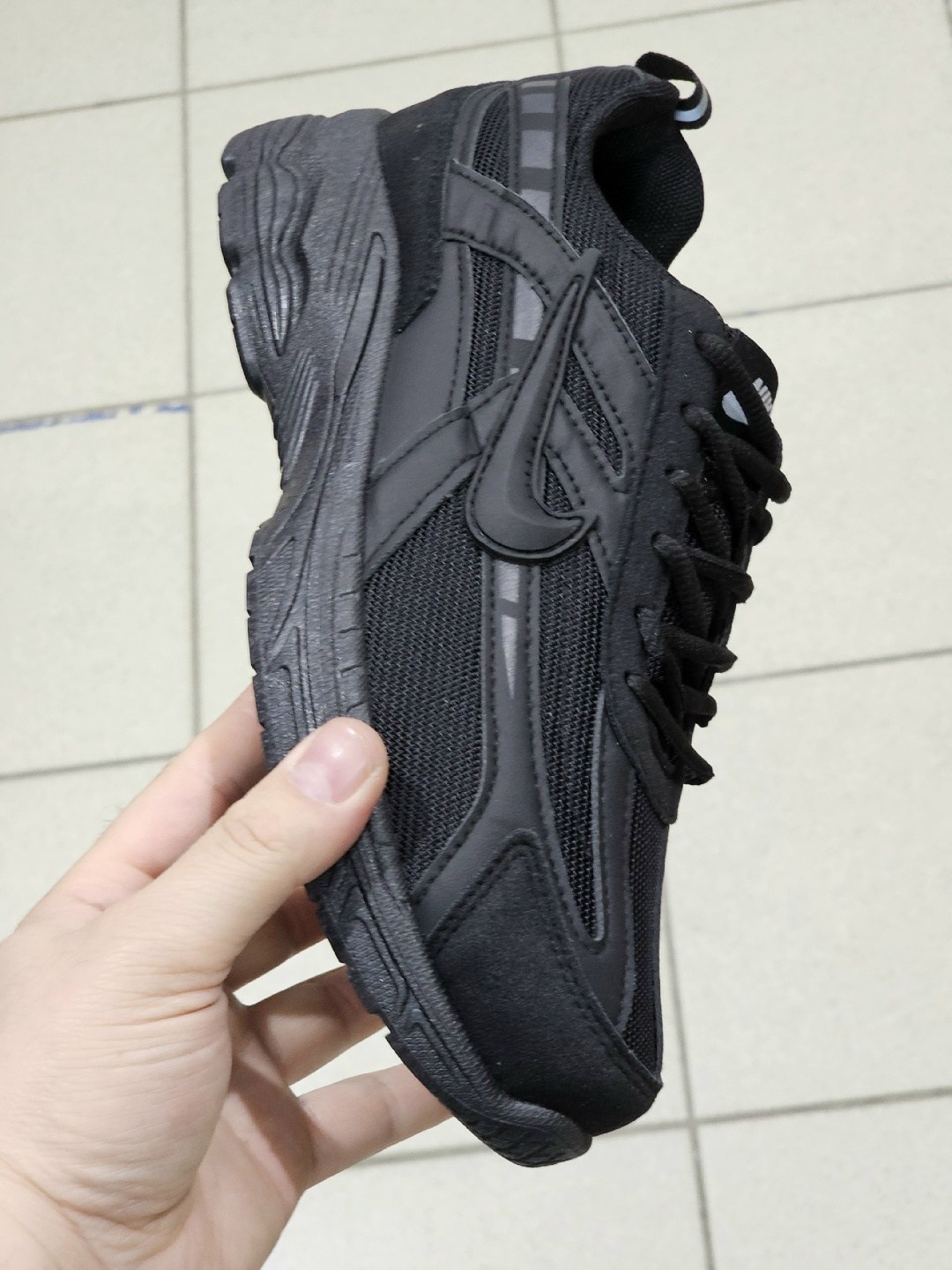 кроссовки,черные кроссовки,кроссовки женскиe,мужские кроссовки,кроссовки унисекс