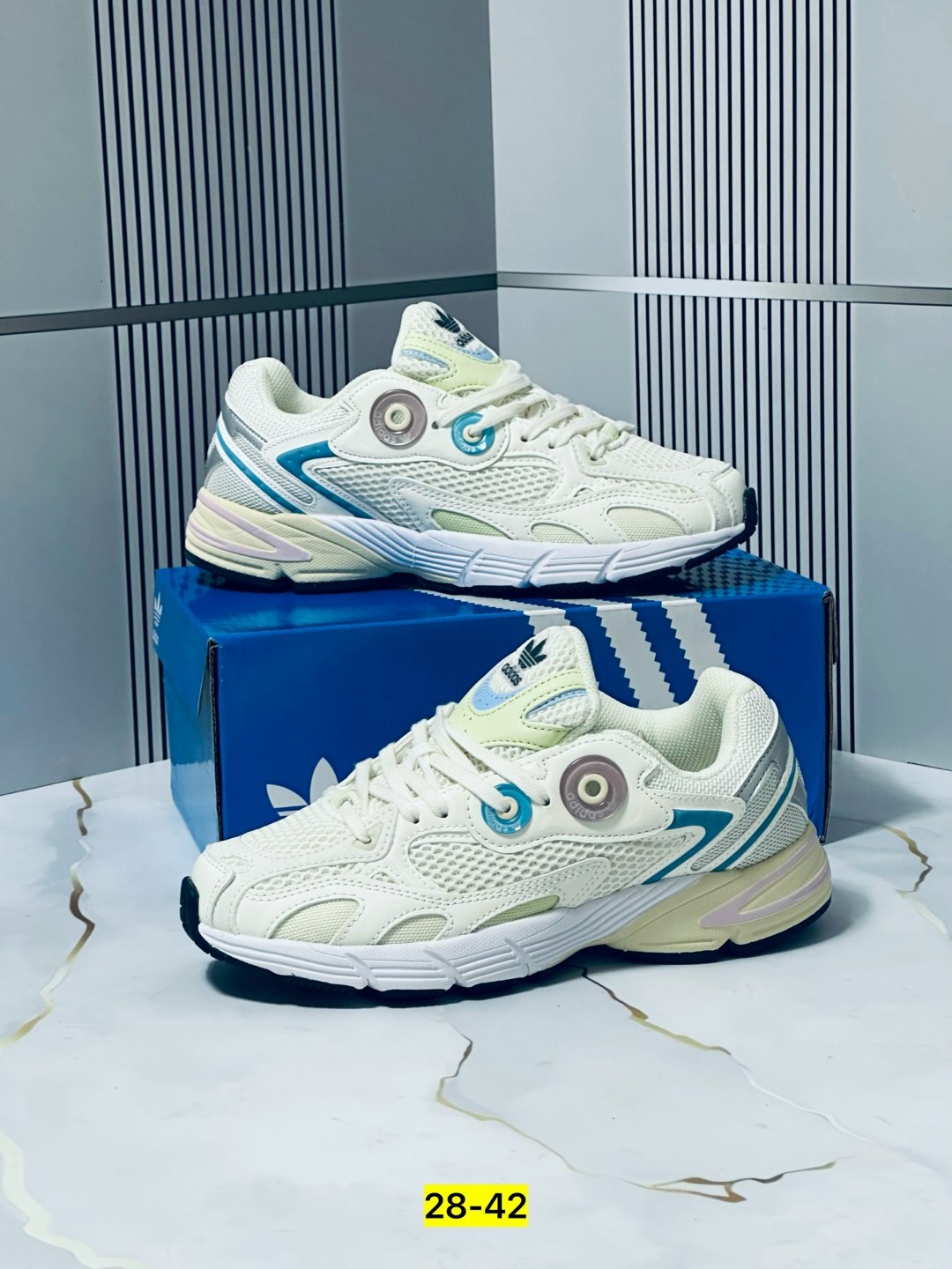 кроссовки adidas,кроссовки женские adidas,кроссовки женские adidas astir,кроссовки мужские женские adidas,кроссовки мужские adidas