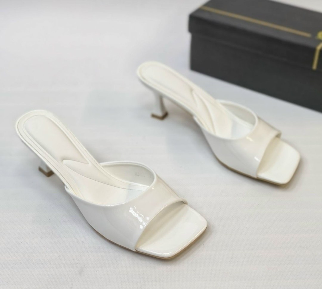 босоножки на каблуках,,женские босоножки,шлепанцы на каблуке,женские шлепанцы