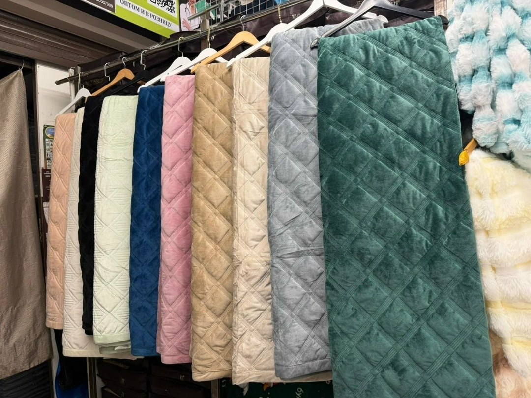 покрывало стеганое,покрывала,плед и покрывало,покрывало велюр,стеганная ткань для покрывала