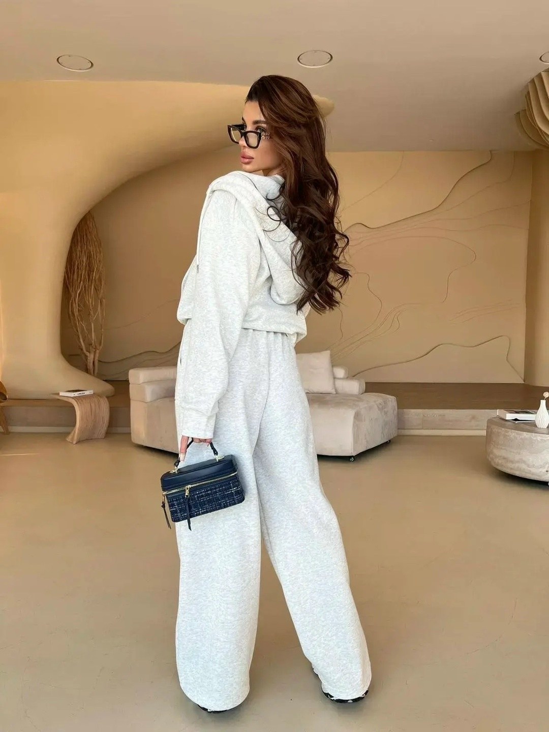 спортивный костюм женский,стильные костюмы,женские костюмы,спортивный костюм,костюм тройка женский