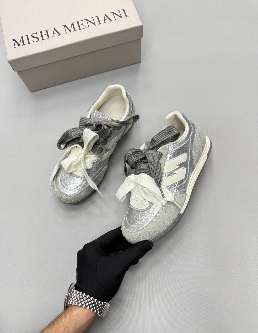 ,кроссовки женскиe,модные кроссовки,amiri кроссовки,спортивная