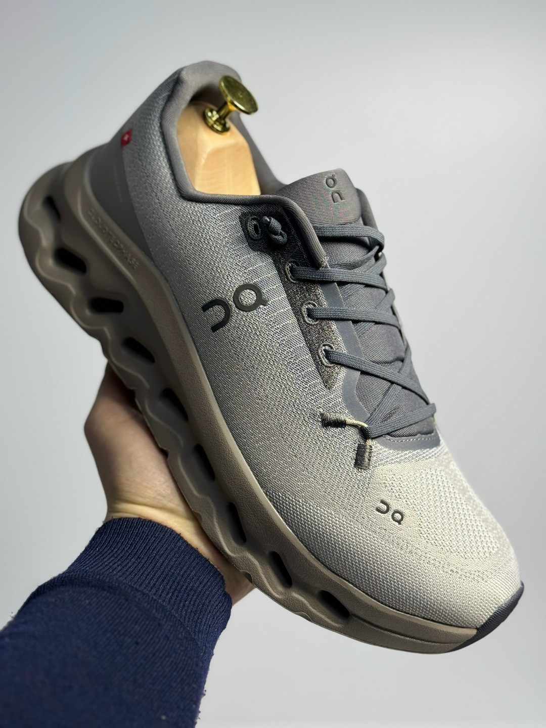 кроссовки on cloudtilt,кроссовки on,кроссовки,спортивная ,оригинальные кроссовки