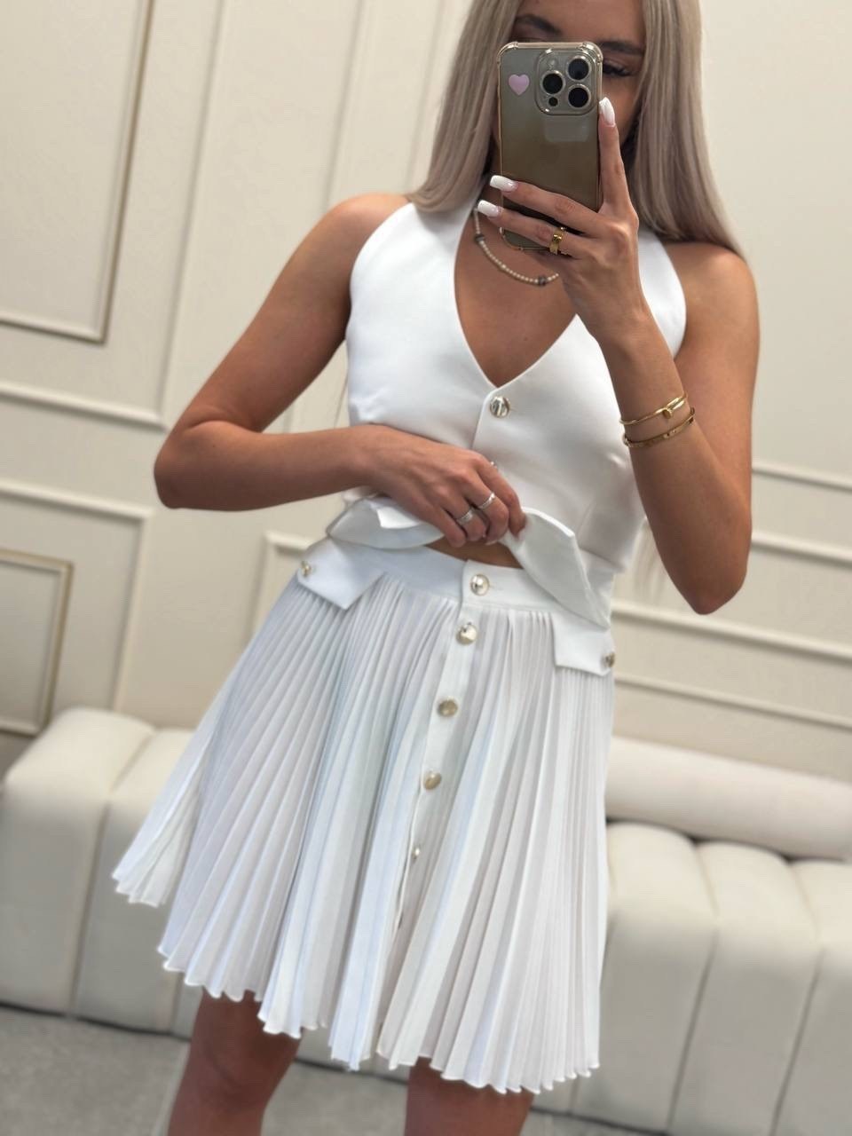 костюм с юбкой,костюм с юбкой на шафе,костюм с юбкой женский,модный женский костюм,плиссированная юбка