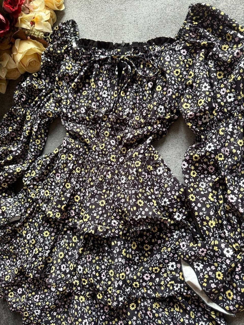 платье с открытыми плечам,женское платье с открытыми плечами,модное платье,женское платье с длинными рукавами,женское платье с принтом