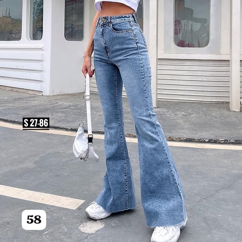 женские джинсы клеш,джинсы клеш с высокой талией,джинсы клеш 2026,голубые джинсы клеш,джинсы клеш