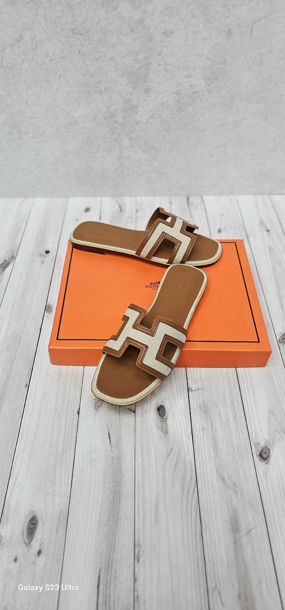 шлепанцы hermes,шлепки женские hermes,шлепки эрмес,тапки эрмес,шлепанцы женские