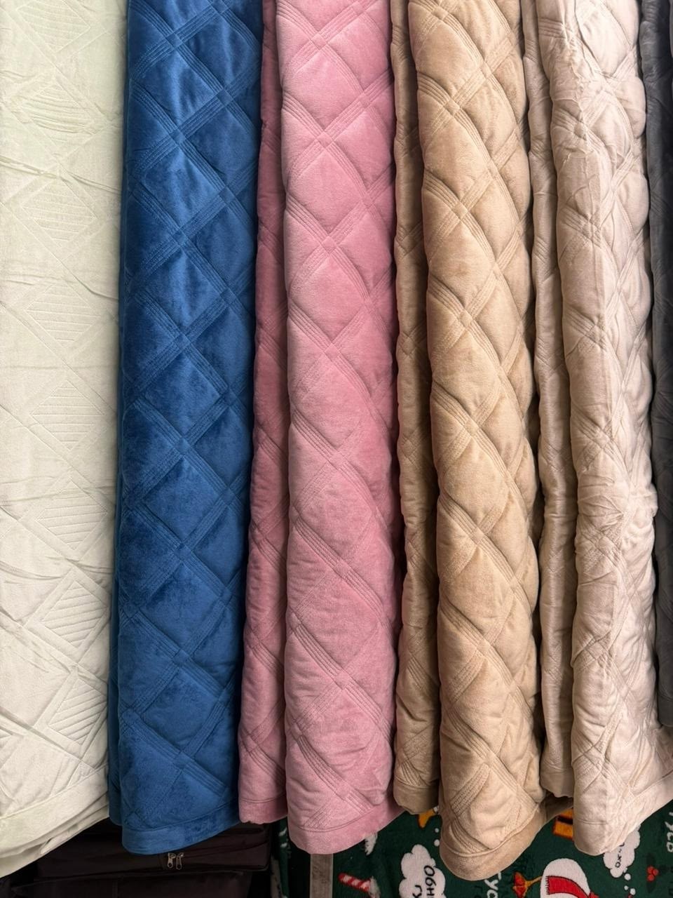 покрывало стеганое,покрывала,плед и покрывало,покрывало велюр,стеганная ткань для покрывала